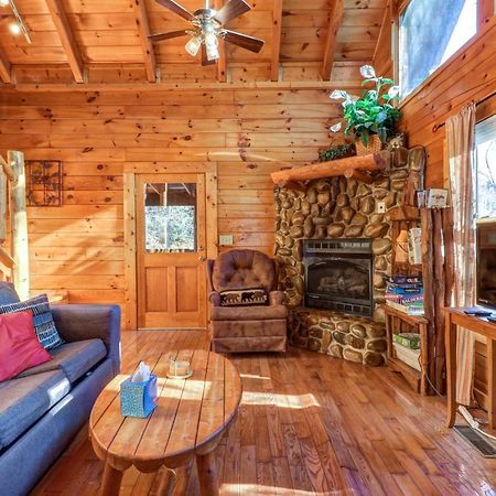 Sugar Bear Cabin Sevierville Exteriör bild